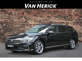 Volkswagen Passat Variant 1.4 TSI PHEV GTE Business | Panoramadak | Ergo Active | Virtual Cockpit | IQ Light