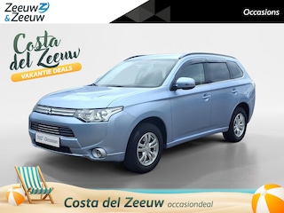 Mitsubishi Outlander 2.0 PHEV Business Edition Airco | navigatie |1 jaar garantie | voorbumper minder mooi