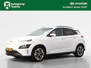 Hyundai Kona EV Fashion 64 kWh | Navigatie | All-season banden