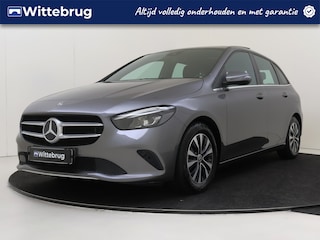 Mercedes-Benz B-klasse 180 Business Solution Plus | Panoramadak | Camera | Navigatie