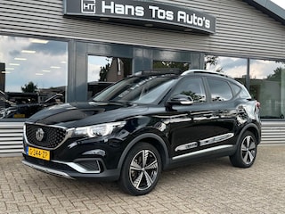 MG ZS EV Luxury 45 kWh Panorama /Leer / Adapt.crc /Camera