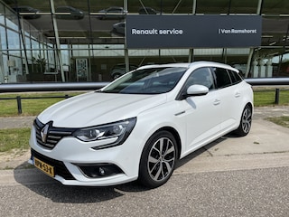 Renault Mégane Estate 1.3 TCe 140 PK Bose /Dealer onderhouden/ Stoelverw. / Camera / Keyless / PDC V+A / Climate / Apple Carplay - Android Auto / 17'' LMV /