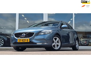 Volvo V40 1.6 D2 Momentum Camera Navi Trekhaak Super Mooi!