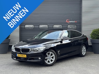BMW 3-serie GT 320i Centennial High Executive | Adaptive Cruise Control | Lane Assist | Memory Stoelen | Lichtmetalen Velgen |