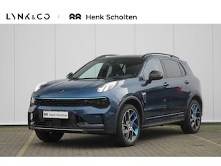 Lynk & Co 01 Plug-in Hybrid Business Edition | Nieuwe Auto | Panoramisch Schuif-/Kanteldak | Infinity Premium Geluidssysteem | Stoel/stuurwiel verwarming Parkeersensoren Voor + Achter | Achteruitrijcamera | Elektrisch Verstelbare Bestuurdersstoel Met Geheugen | Adaptieve Cruise Control | Highway Assist | Verwarmbare Voorstoelen | Apple CarPlay | Android Auto