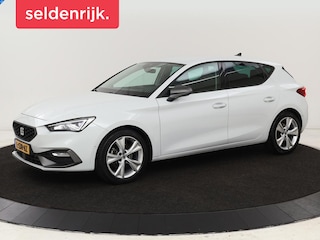 Seat Leon 1.5 eTSI FR Intens | Stoel & stuurverwarming | Trekhaak | Adaptive cruise | Navigatie | Parkeerhulp | Full LED