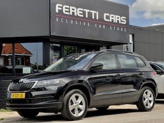 Skoda Karoq 1.0 TSI EDITION DESIGNO-INT NAVI AIRCO APPLE-CARPLAY PARK-ASSIST LED LMV PDC