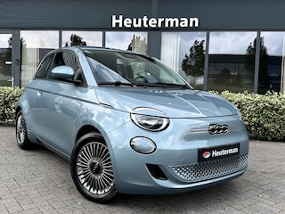 Fiat 500 Electric Automaat PDC/ Stoelverwarming