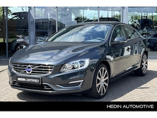 Volvo S60 2.0 T5 Summum | Nieuwstaat! | 77.000 km | Automaat | Schuifkanteldak | Lederen interieur | Elektrisch verstelbare stoelen | Stoelverwarming | Navigatie | BLIS | Parkeersensoren | Camera achter | Standkachel | Voorruitverwarming | Parkpilot|