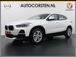 BMW X2 xDrive25e PHEV 126pk ZwarteHemel Elek.klep Keyless Camera Pdc Navi CruiseControl Usb Bordherk. Ecc Bluetooth Regensensor Stoelverw. Dab Isofix 4xElek.Ramen/Spiegels Aut.DimmendeSpiegel 17''LM Executive