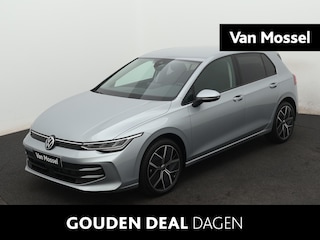 Volkswagen Golf 1.5 TSI Life Edition 116 PK | Apple Carplay | 18" Lichtmetalen velgen | Climate control | Parkeersensoren | Getinte ruiten | Keyless access |