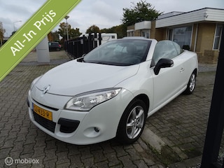 Renault Mégane CC 1.6/16v Zeer Mooi Nwe.distributie keurig onderhouden