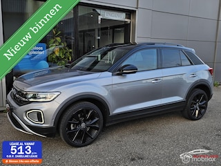 Volkswagen T-Roc 1.5 TSI Black Style Panorama/Keyless/IQ Light