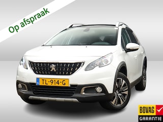 Peugeot 2008 1.2 PureTech Allure, (111 PK) Dealer-Onderh. BOVAG-Garantie. NL-Auto. Panoramadak, Navigatie/Apple-Carplay/Android-Auto, Achteruitrijcamera, DAB, Parkeersensoren, DAB, Parelmoer, Privacy-Glas, Airco/Climate, NL-Auto