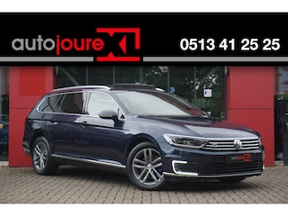 Volkswagen Passat Variant 1.4 TSI GTE Highline | Panoramadak | Trekhaak | ACC | Navigatie | Airco | 17'' LM |