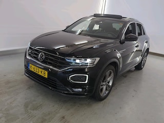 Volkswagen T-Roc 1.5 TSI R-Line Panoramadak Full-Led Vitual-Cockpit