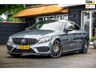 Mercedes-Benz Coupé 300 Prestige AMG Styling I Burmester I Panodak I Led I Adaptive Cruise I 19 Inch I Camera I Memory
