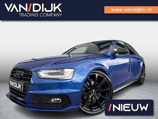 Audi A4 Limousine 1.8 TFSI S Edition S-Line Automaat ✓Sepangblauw Pareleffect ✓Zwart optiek ✓Bi-Xenon ✓Half Leder Sportstoelen ✓Navigatie ✓Climate ✓Cruise ✓Lichtmetaal 20"