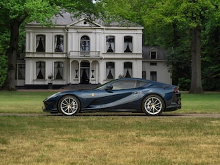 Ferrari 812 | Atelier Car | Blu Swaters | Veel alcantara! | Lift | JBL | Carbon Driver Zone | Briljante configuratie