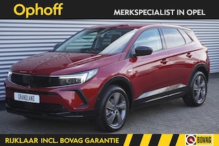 Opel Grandland 1.2 Turbo Ultimate Automaat / Camera / Stoel- en stuurverwarming / Navi / Alcantara