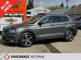 Volkswagen Tiguan 1.5 TSI 150pk Highline panoramadak trekhaak bovag garantie rijklaar