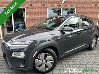 Hyundai Kona EV Comfort 64 kWh 3 FASE / CAMERA / TREKHAAK / CARPLAY / ANDROID