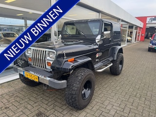 Jeep Wrangler 4.0i Wagon | Benzine LPG | | SUV / Terreinwagen | Hardtop / Softtop | 6- cilinder | APK t/m 27-05-2025 |