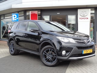 Toyota RAV4 2.0 151pk AWD Executive Business