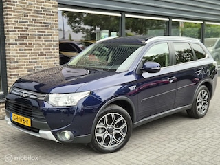 Mitsubishi Outlander 2.0 PHEV Limited Edition X-Line | LEER | CAMERA | CLIMA | PDC | NAVI | CRUISE |