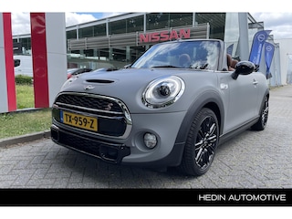 Mini Mini Cabrio 2.0 Chili Serious Business Automaat
