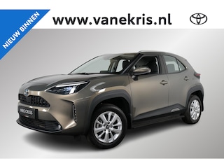 Toyota Yaris Cross 1.5 Hybrid Dynamic Limited, Trekhaak, Treeplanken , Stoel-stuur-ruitverwarming
