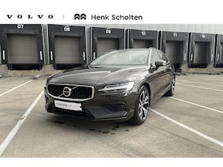 Volvo V60 2.0 B3 Essential Edition | Verwarmbare Voorstoelen | Adaptieve Cruise Control | Dodehoekdetectie Met Correctie | Verwarmbaar Stuurwiel | Parkeersensoren | Verwarmbare Achterbank | Navigatiesysteem | Keyless Start | Rijstrooksensor Met Correctie