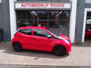 Toyota Aygo 1.0 VVT-i x-now AIRCO,LED, 2 EIGENAAR !! ""ZONDAG OPEN ""