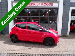 Toyota Aygo 1.0 VVT-i x-now AIRCO,LED, 2 EIGENAAR !! ""ZONDAG OPEN ""