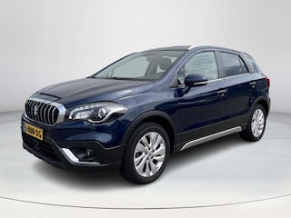 Suzuki S-Cross 1.4 Boosterjet Select Smart Hybrid NIEUW BINNEN | Stoelverwarming | Navigatiesysteem | Apple CarPlay & Android Auto | Parkeersensoren voor- en achter | Adaptieve Cruise Control | Trekhaak | Elektrische ramen | Automaat | 36 maanden garantie