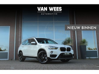 BMW X1 sDrive18i F48 Executive | 2e eigenaar | Trekhaak | Sportstuur | DAB | Navi | PDC | Cruise-control | Climate | 140 pk | Automaat | 17 inch | Bluetooth | ➡️