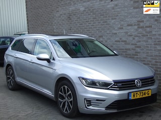 Volkswagen Passat Variant 1.4 TSI GTE - Stoelverwarming - Schuifdak -