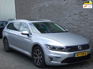 Volkswagen Passat Variant 1.4 TSI GTE - Stoelverwarming - Schuifdak -