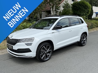Skoda Karoq 1.5 TSI 150PK DSG Sportline Pano•Camera