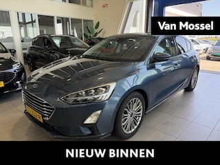 Ford Focus 1.0 EcoBoost Titanium Business 17'' | Trekhaak | ACC | Keyless Entry | Apple Carplay & Android Auto | Camera | Parkeersensoren V/A