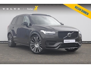 Volvo XC90 T8 455PK Automaat Plug-in hybrid AWD Ultra Dark Luchtvering / Bowers & Wilkins audio / Trekhaak / Massage / Stoelverwarming en ventilatie / Elektrisch bedienbare voorstoelen met geheugen / Trekhaak / Panoramadak / Head-up Display /