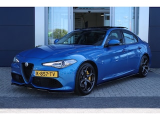 Alfa Romeo Giulia 2.0 T AWD Veloce | 280PK | Pano | Sportuitlaat | Camera | Keyless | Cruise Control | Memory | Carplay | Stoel+Stuurverwarming