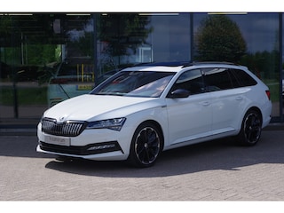 Skoda Superb Combi 1.4 TSI iV 218 PK Sportline Bns, Panoramadak, 360° Camera, Memory, 4x Stoelverwarming