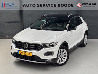 Volkswagen T-Roc 1.5 TSI (150 pk) Sport automaat - Virtual Cockpit - navigatie - trekhaak - sportstuur