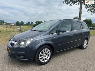 Opel Zafira 1.8 Executive, 7-Persoons Nieuwstaat !