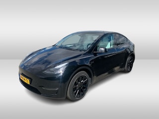 Tesla Model Y Long Range AWD 75 kWh / Autopilot / Panoramadak / Camera / Leder / 20'' / Keyless / ACC