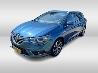 Renault Mégane Estate 1.2 TCe Bose / Trekhaak / Camera / Navigatie / Bose / 17'' / Half leder / Keyless / Dodehoek / DAB / Cruise Control