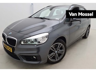BMW 2-serie Tourer 220i High Executive | WORDT VERWACHT | TREKHAAK |