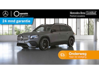 Mercedes-Benz GLB 180 AMG Line | Night | Panoramadak | Adaptief demping onderstel | Sfeerverlichting | 360 graden camera
