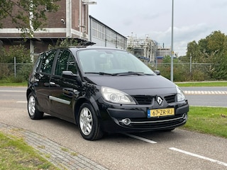 Renault Scénic 2.0-16V Tech Line | Panoramadak | APK 10-2025 | Trekhaak | Xenon Verlichting